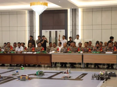 Pastikan Kesiapan dan Pengamanan Pilkada, Polresta Bengkulu Gelar Simulasi Tactical Floor Game