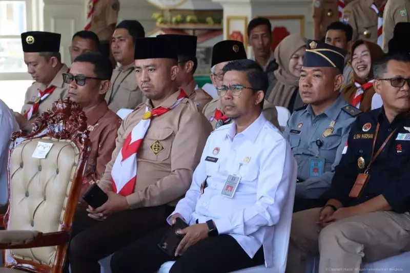 Kantor Imigrasi Kelas I TPI Bengkulu turut berpartisipasi dalam upacara peringatan Hari Ulang Tahun (HUT) Pramuka ke-63