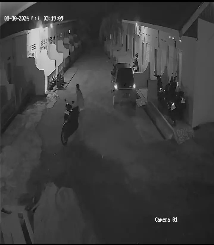 Motor Pelajar Diembat Maling di Kosan, Aksinya Terekam CCTV