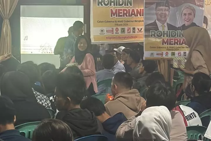 Ribuan Pemuda Seluma Dukung Rohidin-Meriani