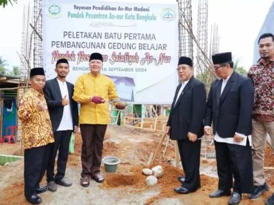 Gubernur Lakukan Peletakan Batu Pertama Ponpes An-Nur 