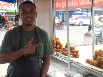 Berani Berubah, Mahasiswa di Bengkulu Merintis Usaha Kuliner Tahu Jeletot Jadi Primadona Baru