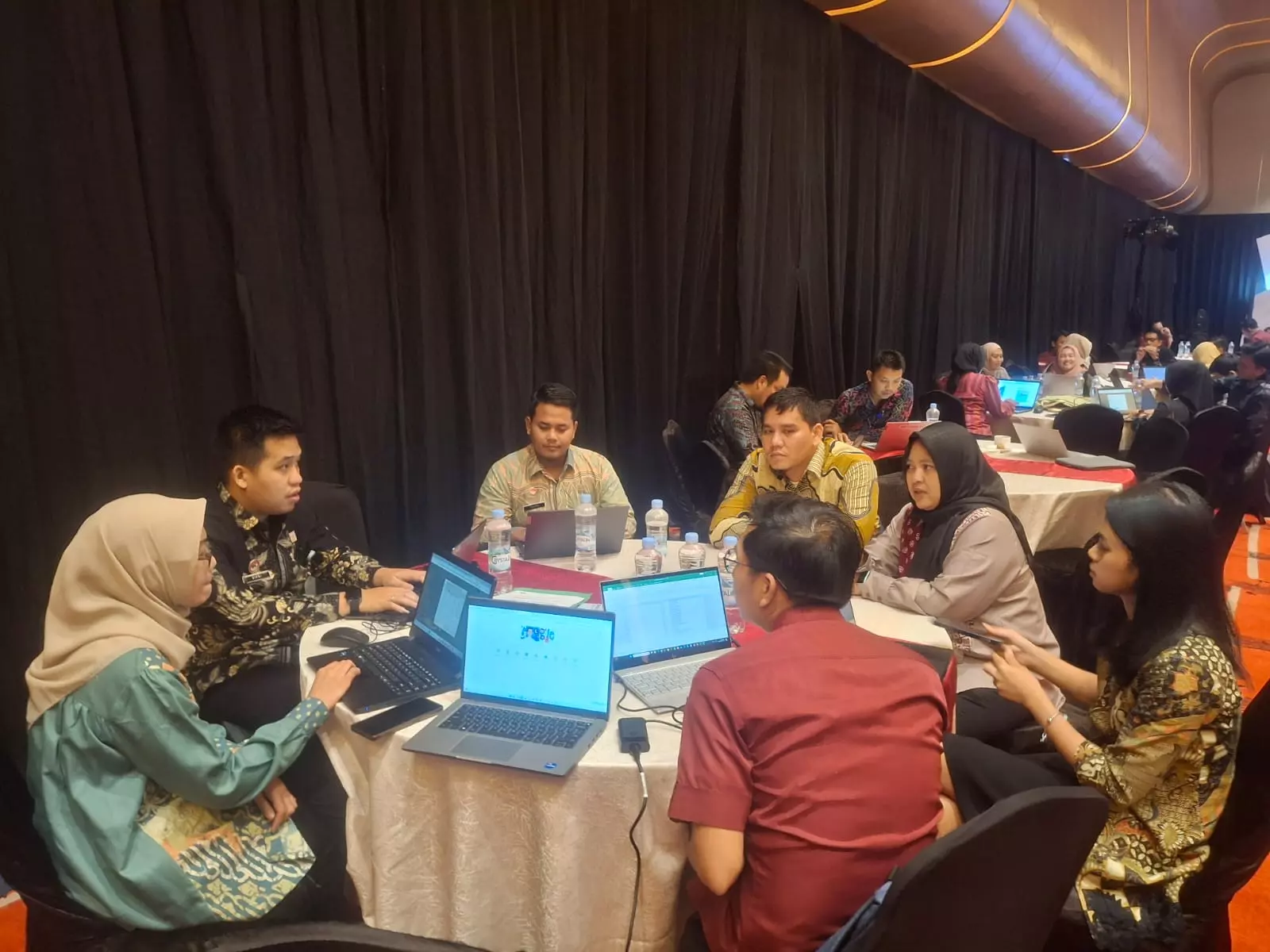 Pegawai Kantor Imigrasi Kelas I TPI Bengkulu mengikuti Kegiatan Rekonsiliasi Data Laporan Keuangan dan Barang Milik Negara Direktorat Jenderal Imigrasi Triwulan III Tahun Anggaran 2024